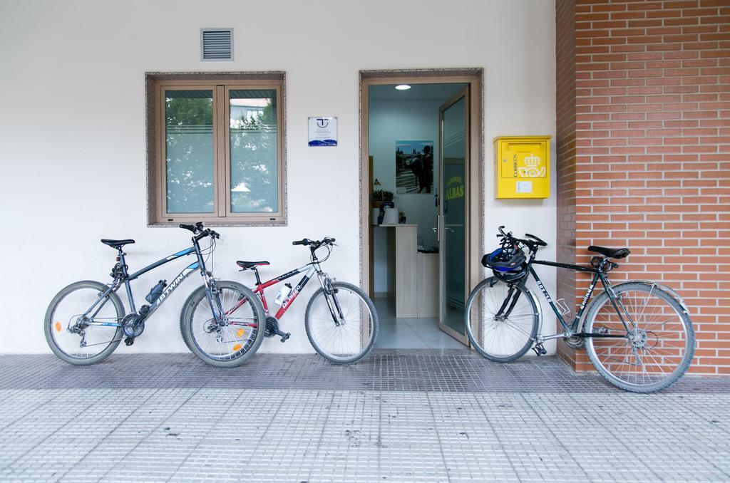 Albergue Albas Exclusivo Peregrinos Логроньо Екстериор снимка